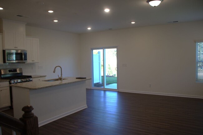 Building Photo - 2857_YEAGER DR NW