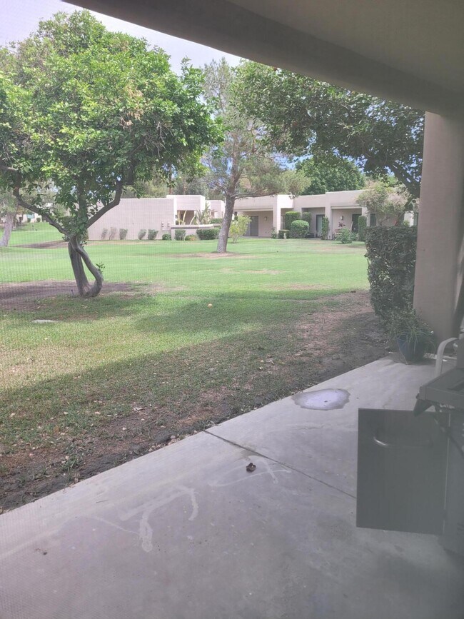 Building Photo - 67240 S Chimayo Dr