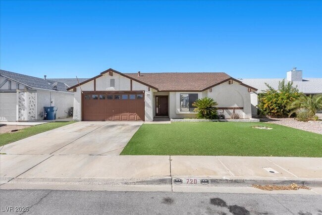 Building Photo - 720 Skipjack Dr