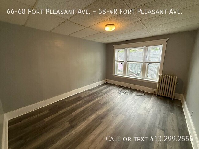 Building Photo - 66-68 Fort Pleasant Ave.-68-4R Fort Pleasant Ave.