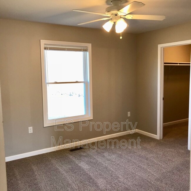 Building Photo - 5412 Pommel Ct