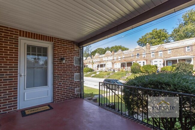 Building Photo - 16 Nunnery Ln