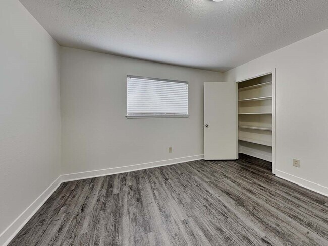 Building Photo - 13503 Meisterwood Dr