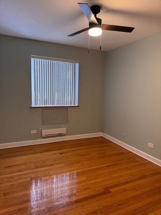 Building Photo - 705 Strom Dr