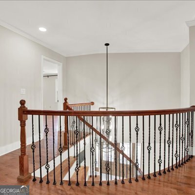 Building Photo - 3270 Brookview Dr