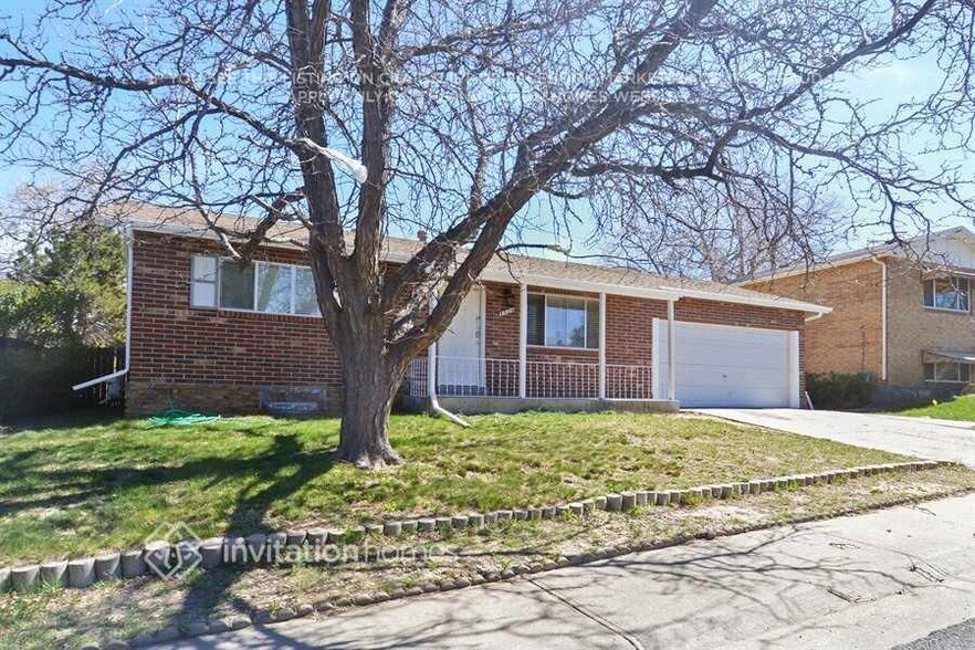 Building Photo - 5524 Elkhart St