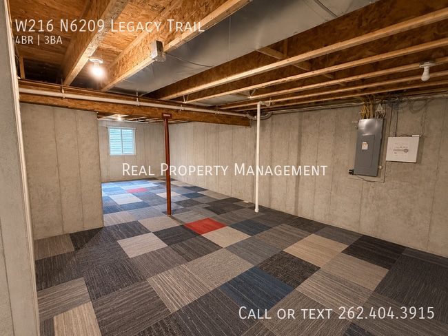 Building Photo - W216 N6209 Legacy Trail-