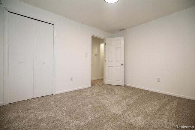 Building Photo - 9172 Millward Ave