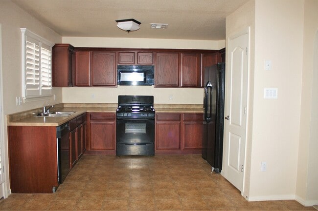 Building Photo - 2601 Steffi Graf Dr