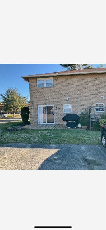 Building Photo - 48 Eaves Mill Rd