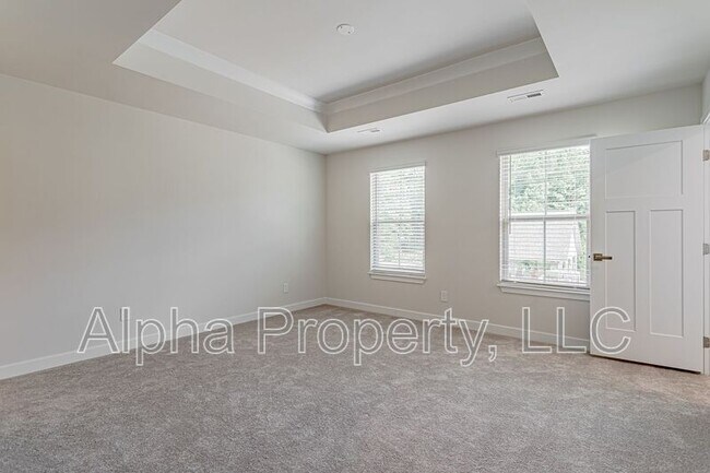 Building Photo - 130 Eagle Wood Dr