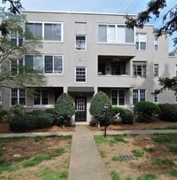 Building Photo - 601 Cleveland St