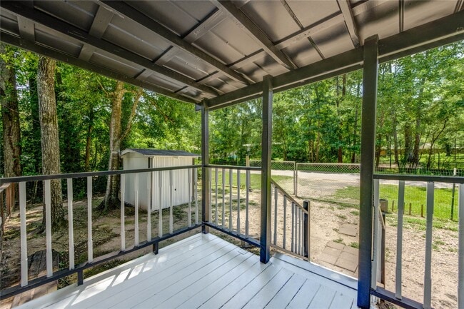 Building Photo - 26342 Hunters Trail