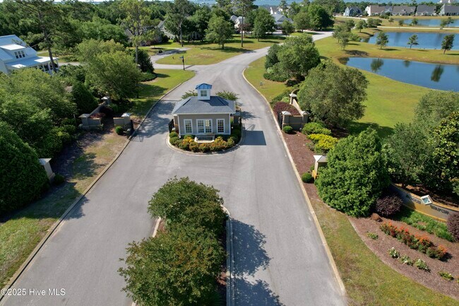 Building Photo - 102 Bogue Harbor Ct