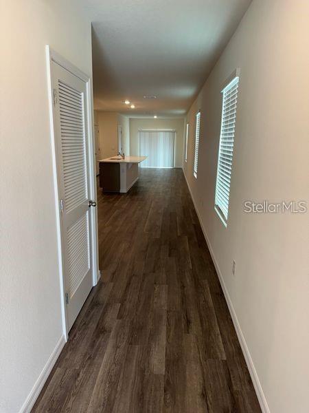 Building Photo - 5350 Hayloft Dr