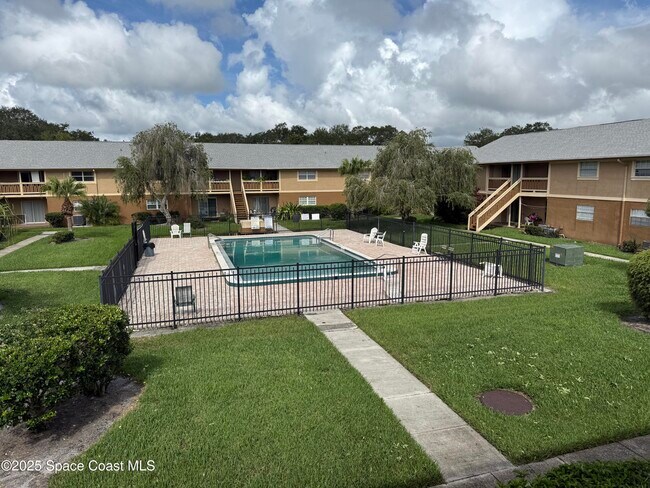 Building Photo - 268 Ulster Ct