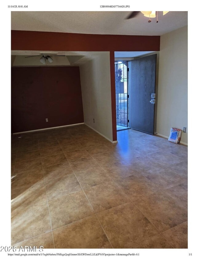 Building Photo - 10610 S 48th St
