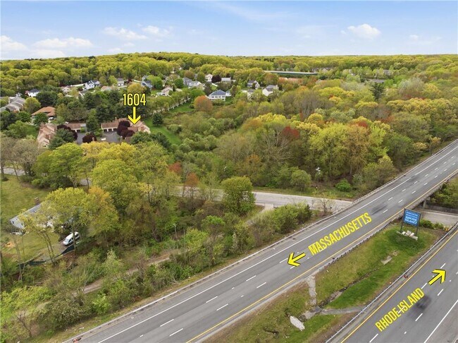 Building Photo - 50 Abbott Run Valley Rd