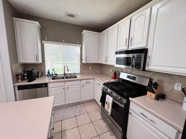 Building Photo - 1101 E Parmer Ln