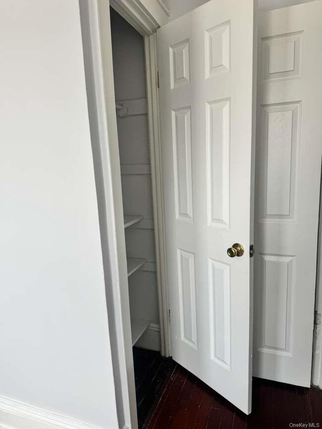 Building Photo - 88-54 75th St