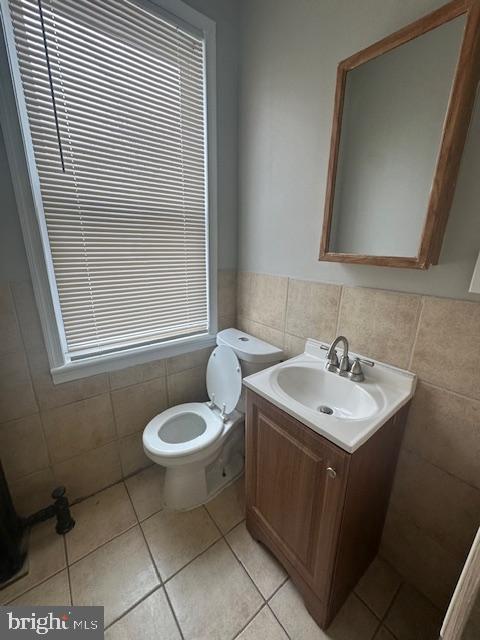 Building Photo - 2585 W Fayette St