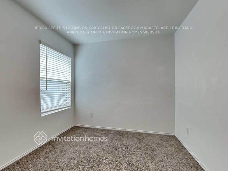 Building Photo - 218 Br Vlg Wy