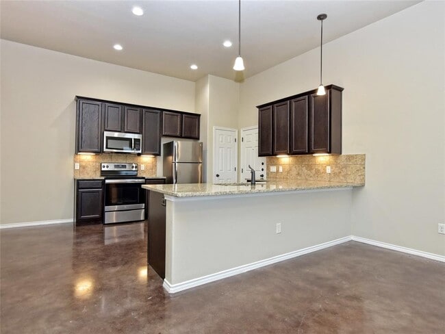 Building Photo - 517 Jack Rabbit Ln