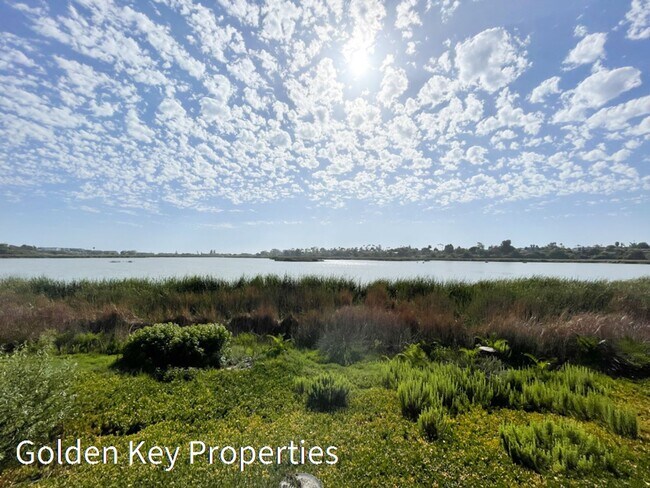 Building Photo - Waterfront Condo on the Buena Vista Lagoon - 5 mins from Carlsbad Village!