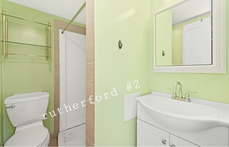 Building Photo - 1327 Rutherford Ave