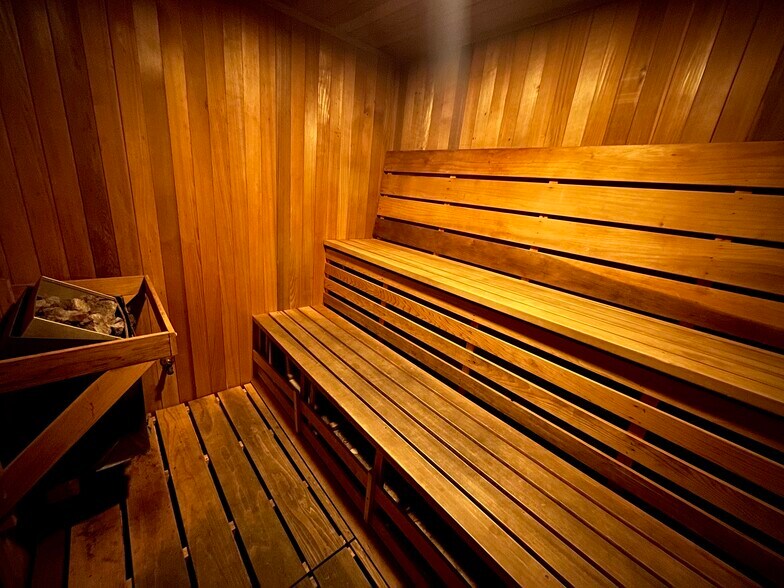 Terra Vista gated clubhouse sauna - 10341 Azuaga St