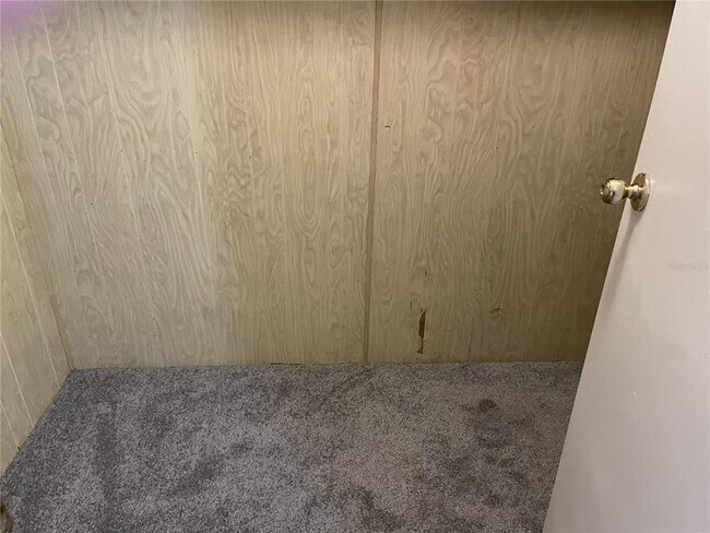 Building Photo - 7438 St Johns Rd