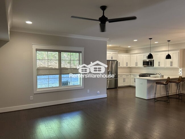 Building Photo - 406 Sunbelt Dr