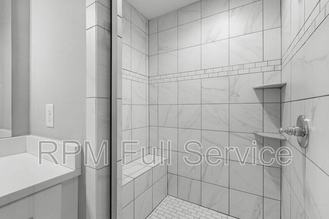 Building Photo - 4902 Kentucky Ave