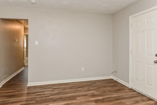 Building Photo - 7421 Plover Cir
