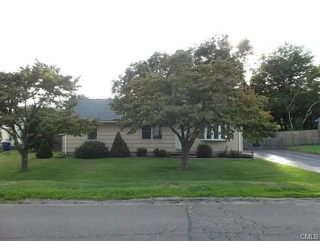 Building Photo - 3839 Madison Ave