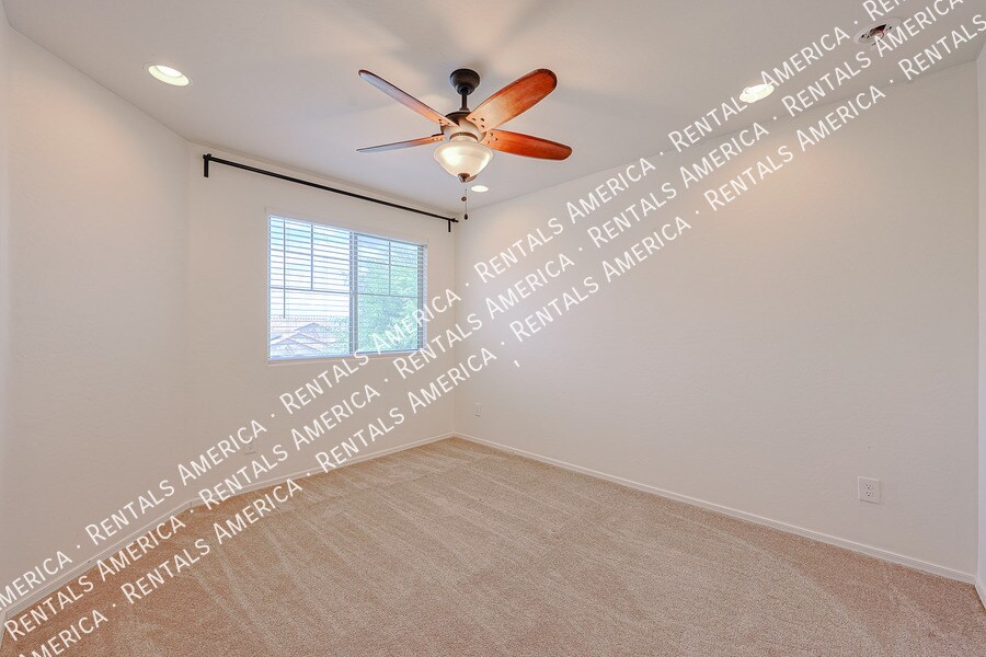 Building Photo - 25951 W Tonto Ln