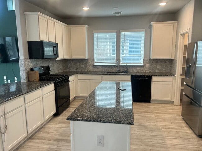 Building Photo - 1153 Leadtree Loop