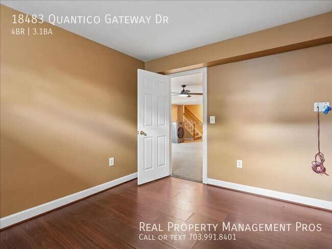 Building Photo - 18483 Quantico Gateway Dr