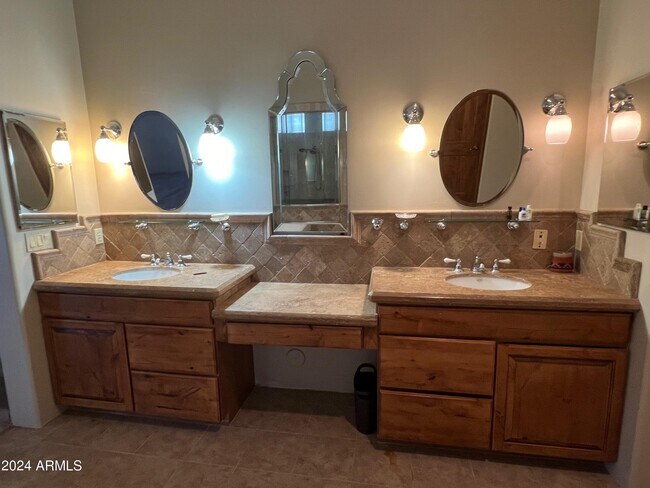 Building Photo - 38219 N 3rd Ave