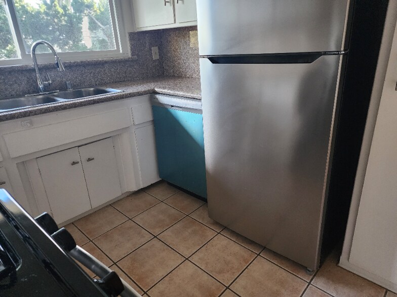 Building Photo - 1025 Idaho Ave