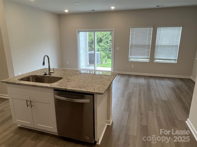 Building Photo - 1890 Old Rivers Rd