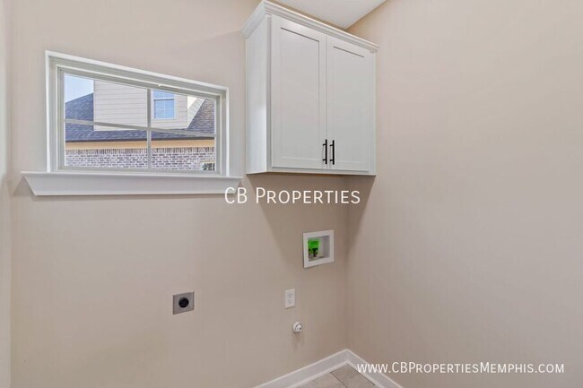 Building Photo - 2807 Epping Way Dr