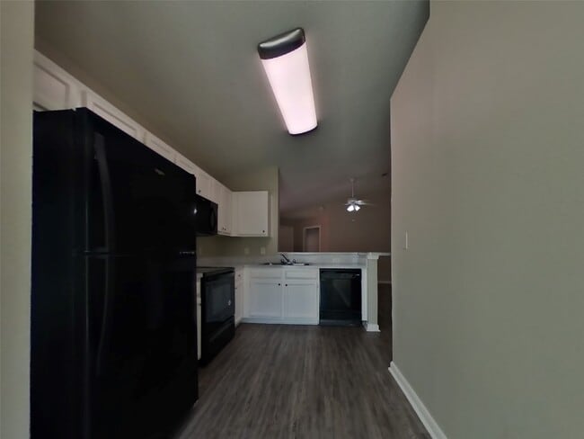 Building Photo - 3131 Kelling St