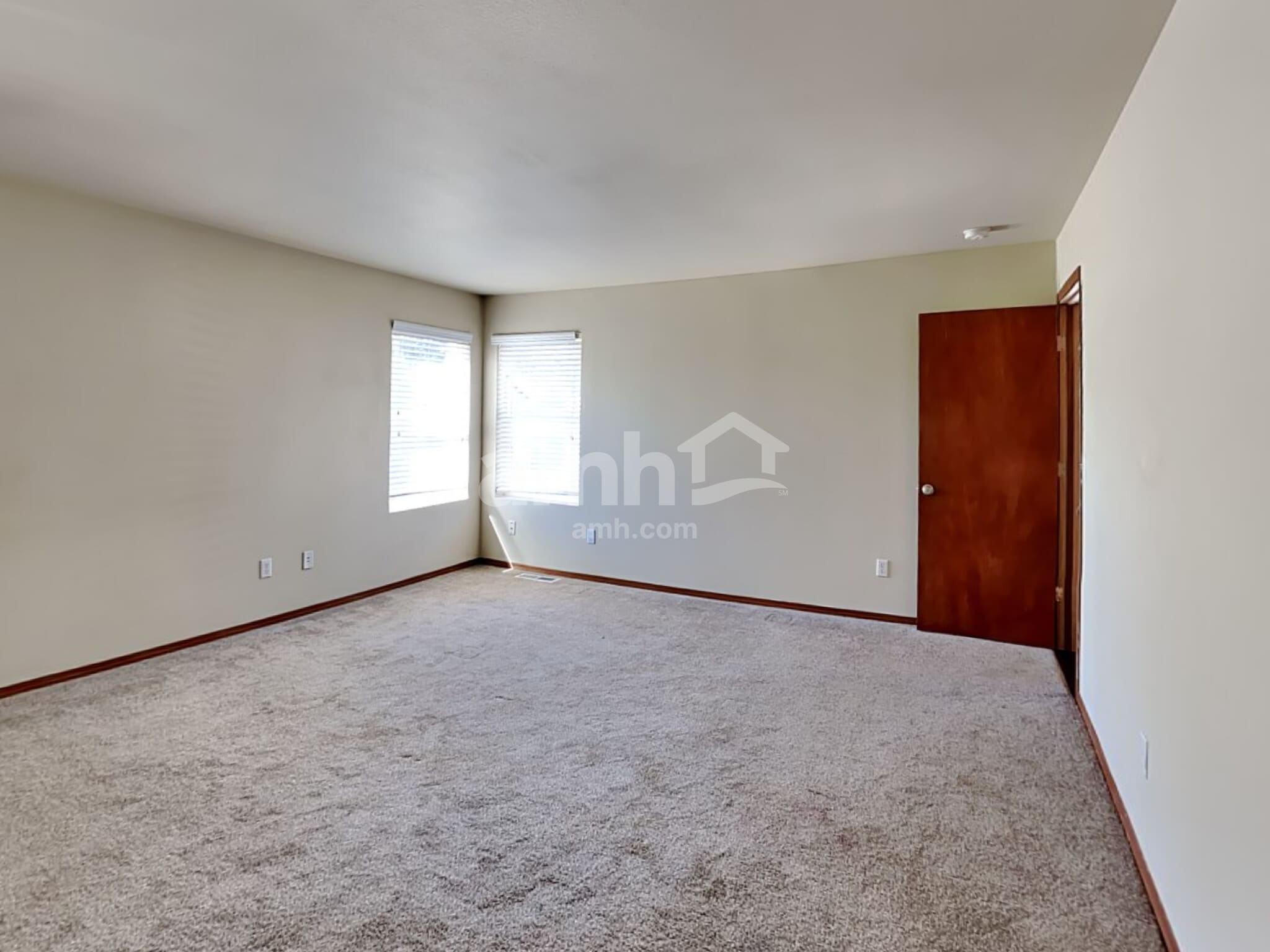 Building Photo - 20316 50th Ave E