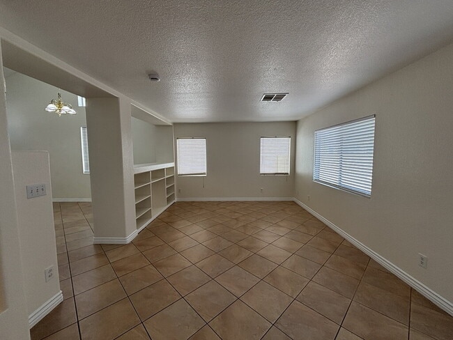 Building Photo - 5109 Meadow Rock Ave