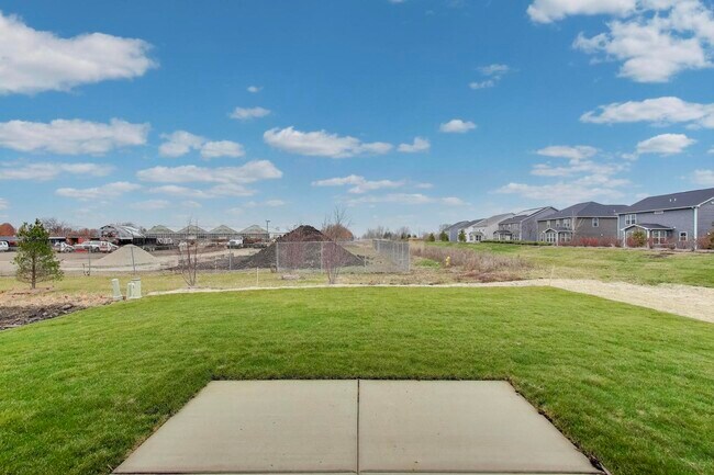 Building Photo - 2240 Bent Grass Wy