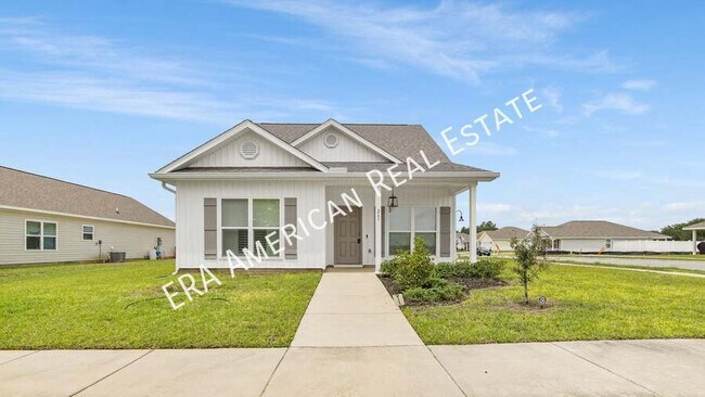 Primary Photo - 247 Stagerbush St