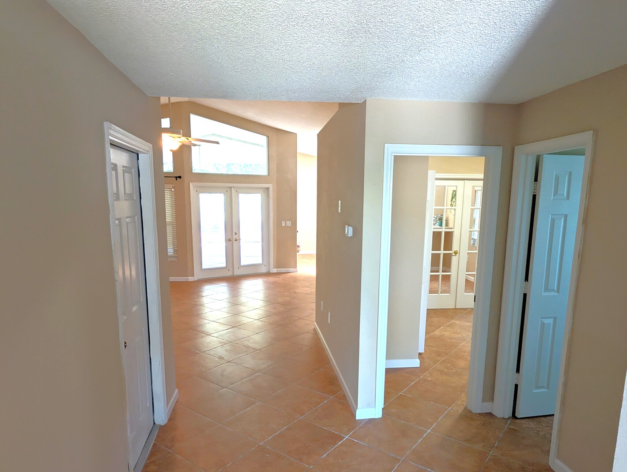 Building Photo - 3815 Sugar Creek Ct