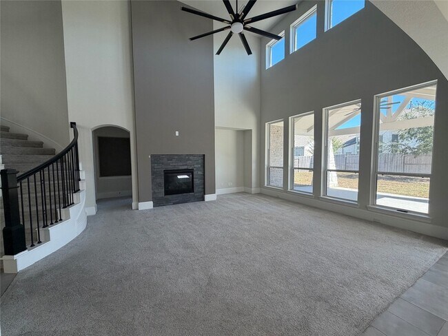 Building Photo - 15108 Botanical Garden Dr