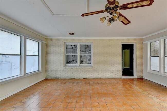 Building Photo - 268 Allen Ct SW